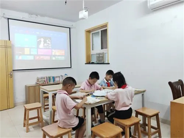 小学辅导班加盟