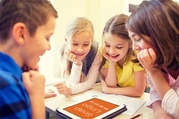 亲子教育机构加盟