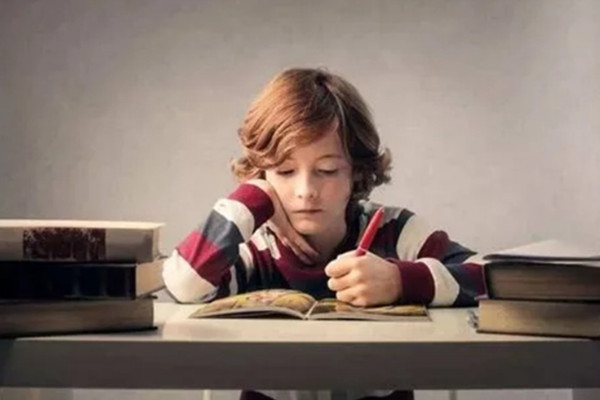 青少年教育培训加盟