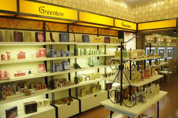 化妆品店铺加盟