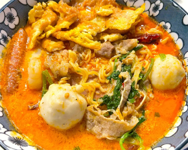 小型麻辣烫店加盟