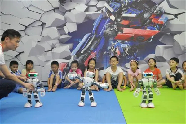 机器人培训学校加盟