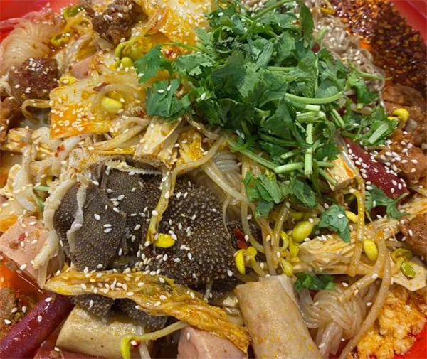 英晨冒菜麻辣烫加盟