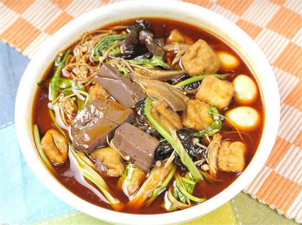 小型麻辣烫店加盟