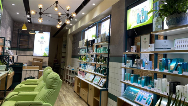 连锁化妆品店加盟