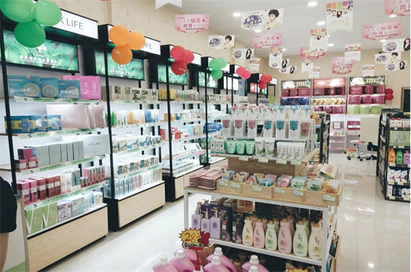 连锁化妆品店加盟