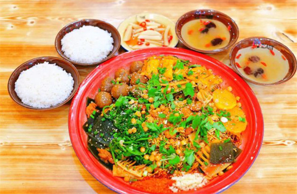 麻辣烫冒菜加盟