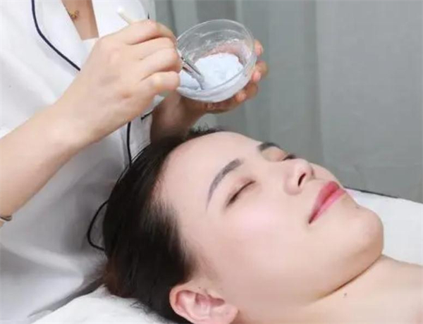 女性美容院加盟