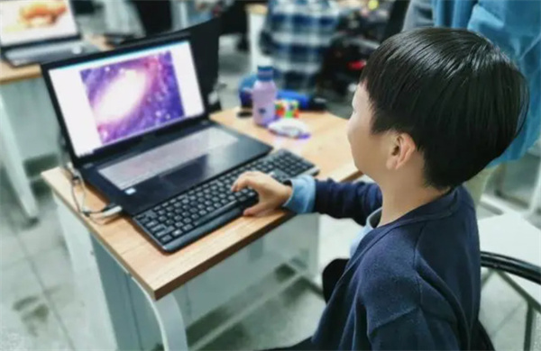 幼儿编程教育加盟