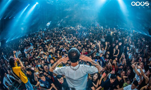 欧贝斯酒吧加盟