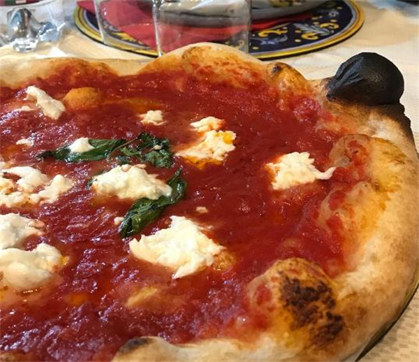 费拉拉餐厅加盟