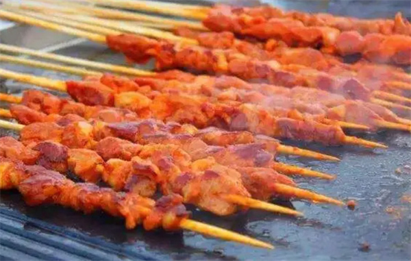 浪漫雪烧烤加盟