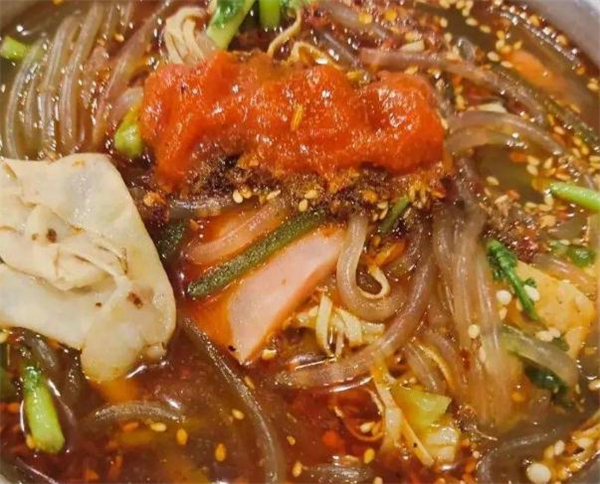 正宗东北麻辣烫加盟