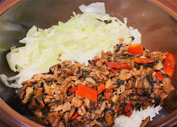 紫砂煲拌饭加盟