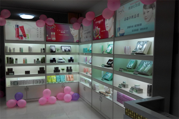 香港佩佩彩妆加盟