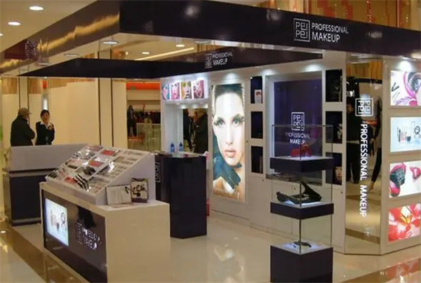 佩佩彩妆加盟