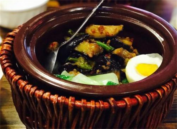 紫砂煲拌饭加盟