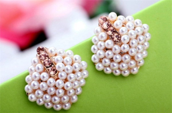 俏佳人饰品店加盟