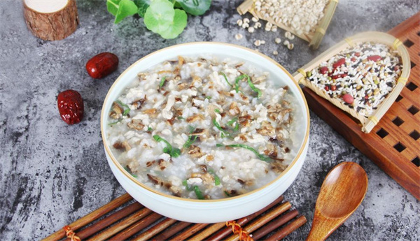 三叔养生粥铺加盟