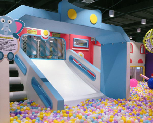小型儿童游乐场加盟
