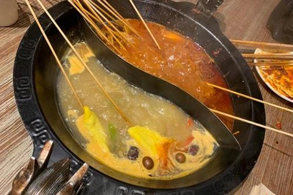 阿串串老火锅加盟