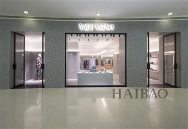 华伦天奴男装加盟