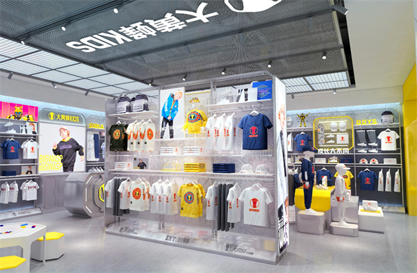 大黄蜂童鞋加盟