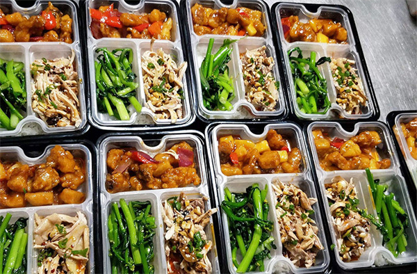 中式特色快餐加盟