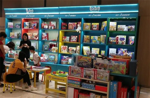 爱看屋早教加盟费