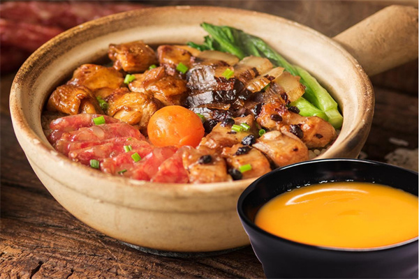 仔皇煲仔饭加盟