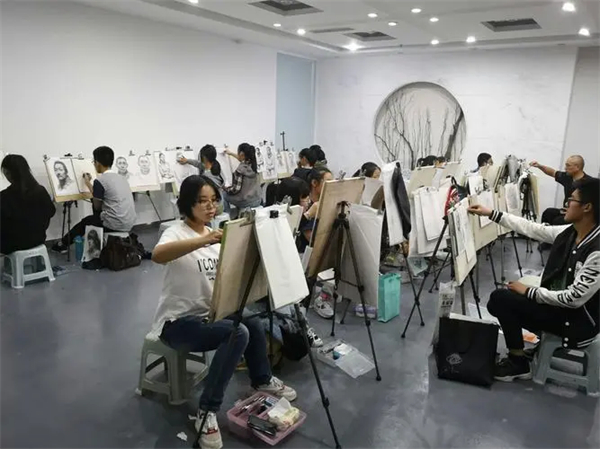 画室培训加盟