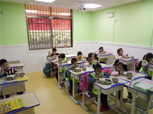 学生托管班加盟