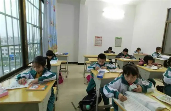 学生托管班加盟