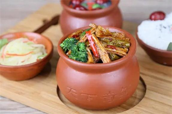 杨井瓦缸小吃加盟