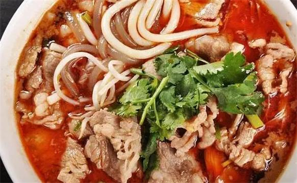 西宁烧鹅仔酸辣粉加盟