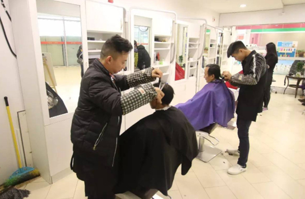 十元理发店加盟费