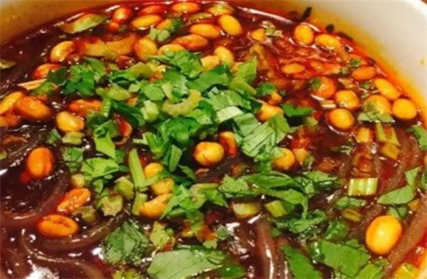 西宁烧鹅仔酸辣粉加盟