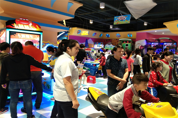 新天地棋牌加盟