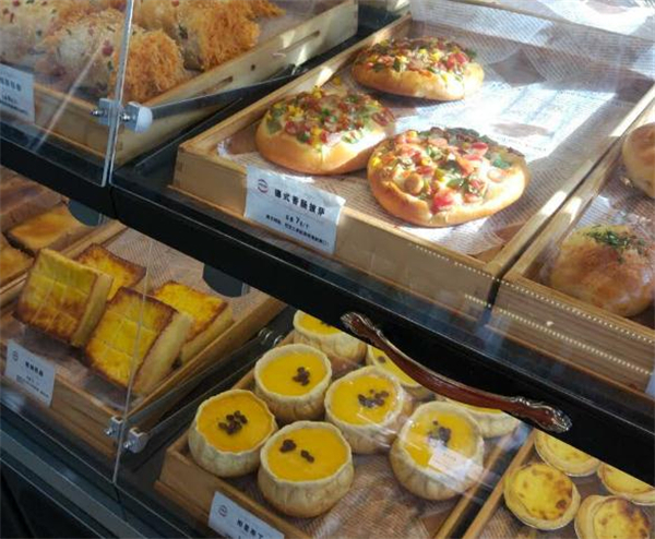 米莎贝尔蛋糕店加盟