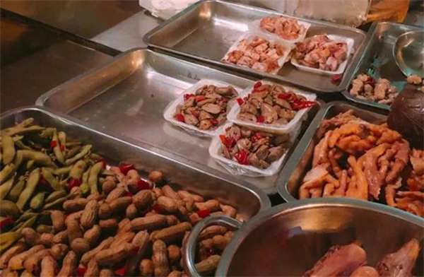 光头佬卤菜加盟