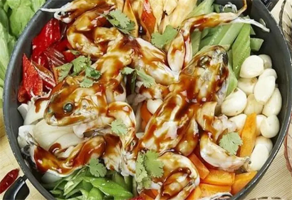 香姥姥焖锅加盟