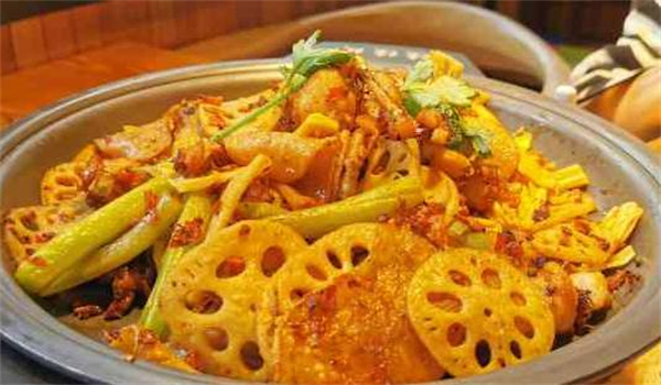 哇哇叫干锅加盟