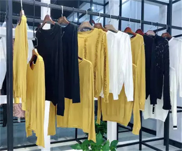 拿拉贝路丝女装加盟