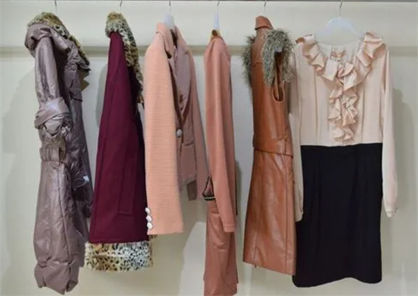 米娅比利女装加盟