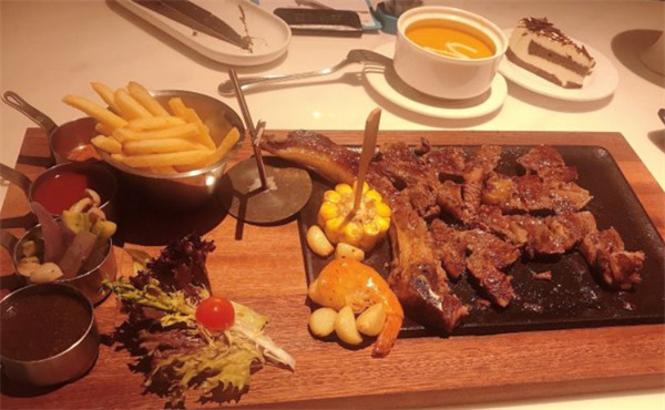 金牛角王中西餐厅加盟