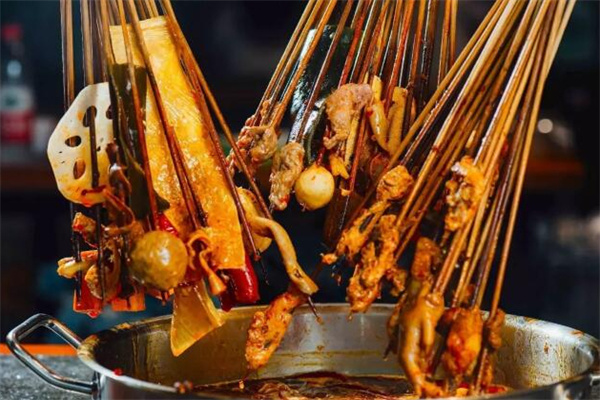 芙蓉妹妹串串香加盟