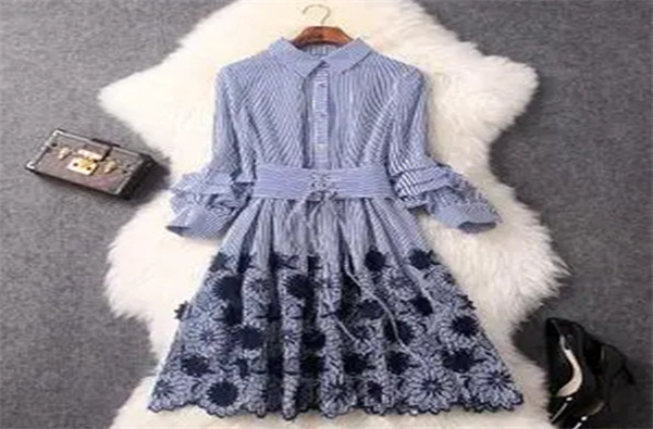 衣饰馨语女装加盟