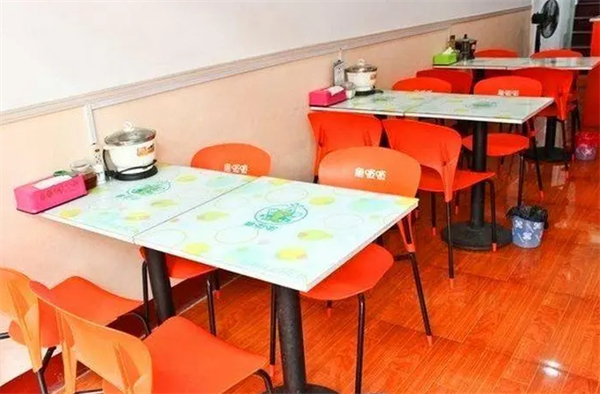 鱼啦啦快餐加盟