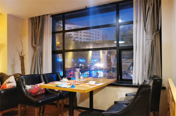 金牛角王中西餐厅加盟