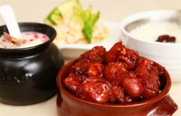 瓦罐香沸快餐小吃加盟